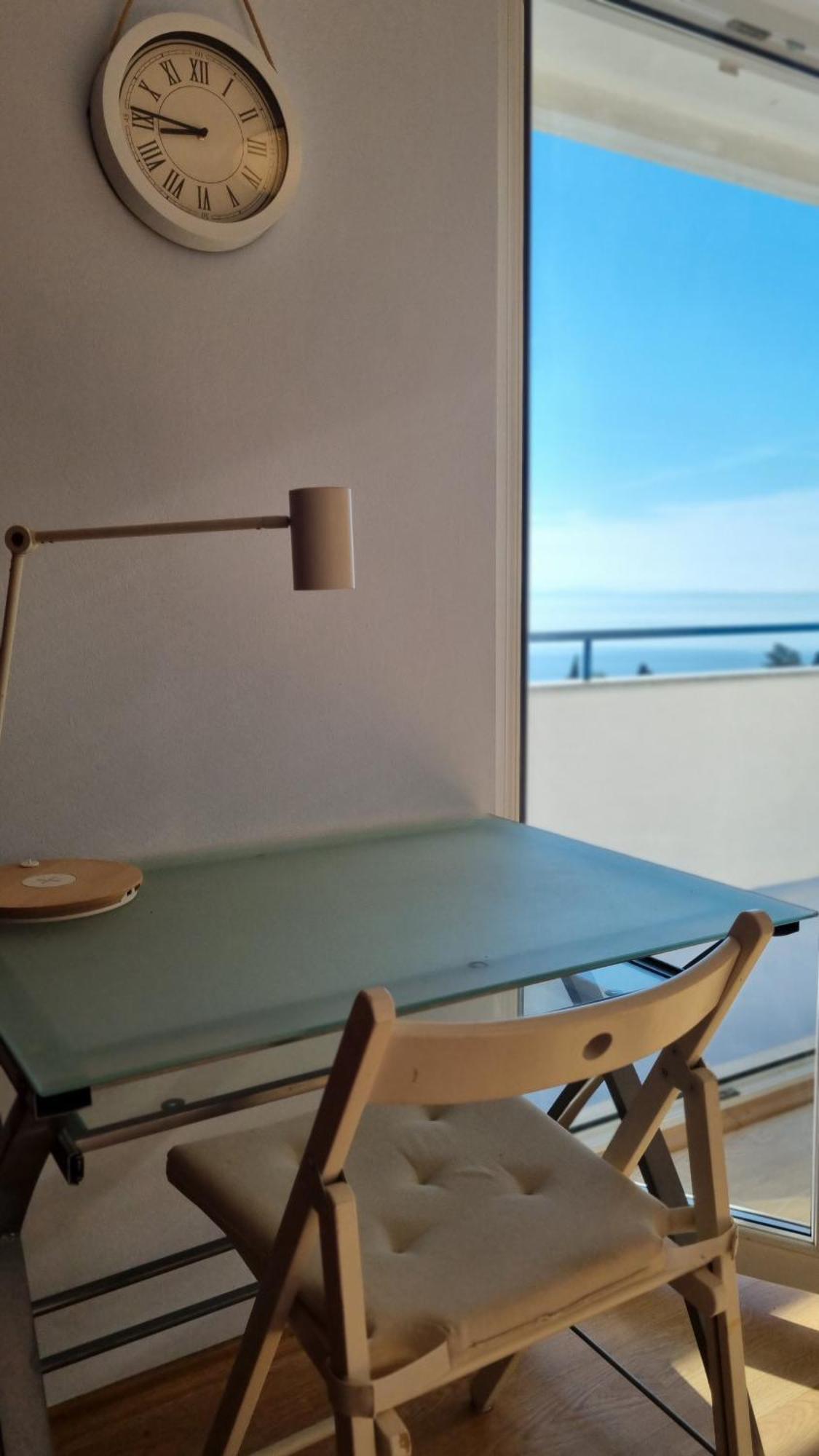 Apartment With Direct Sea View, Free Parking And Close To Beaches And Promenade Lovran Exteriör bild